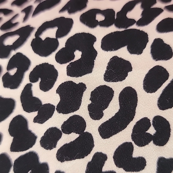 Nordstrom Cheetah Open Back  Cropped Jumpsuit/ XL. - Picture 12 of 12